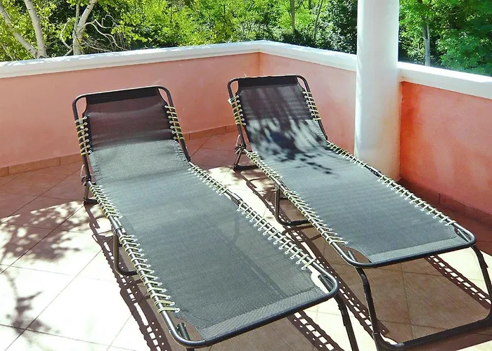Lejlighed In Near Nin & Beaches