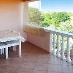 In Near Nin & Beaches *