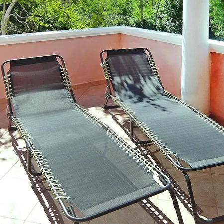 Apartamento In Near Nin & Beaches